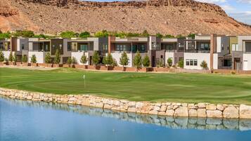 Condo, 3 Bedrooms | Golf