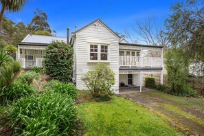 Exterior - Temple of the Hidden Grove – Tecoma Hills Sanctuary (Tecoma)