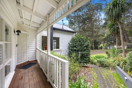 Terrace/patio. Temple of the Hidden Grove – Tecoma Hills Sanctuary