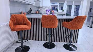 House | Private kitchen | Fridge, microwave, oven, electric kettle
