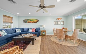 Immagine non classificata, 4 di 35, pulsante