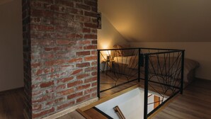 2 多间卧室、熨斗/熨衣板、旅行婴儿床、WiFi