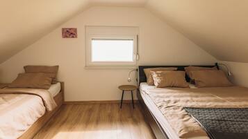 2 Schlafzimmer, Bügeleisen/Bügelbrett, Reisekinderbett, WLAN