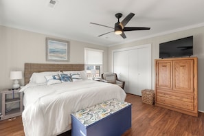 3 habitaciones, tabla de planchar con plancha, wifi y ropa de cama