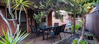 Well equipped 3BR Home with Backyard and Patio!