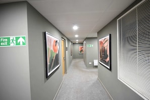 Interior - Suite Life: 2-Bed, 1-Bath in New Cross (Greater Manchester)