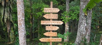Mogambo Ecolodge, a Private Botanical Garden Stay near Bogota