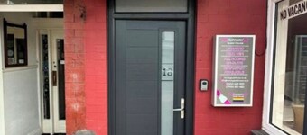 Runway Guest House - Adult Only