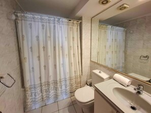 Unclassified image, 5 of 9, button