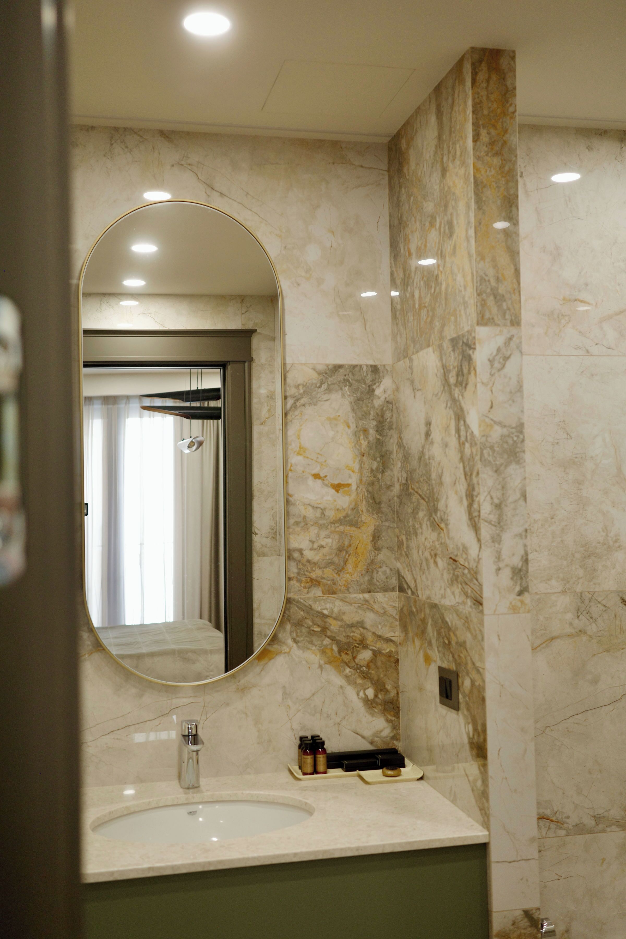 Photo - HOTEL METROPOL Club House