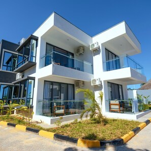 Exterior - Jumeirah Palms Resort ,1 bedroom Apartments. (Mombasa)