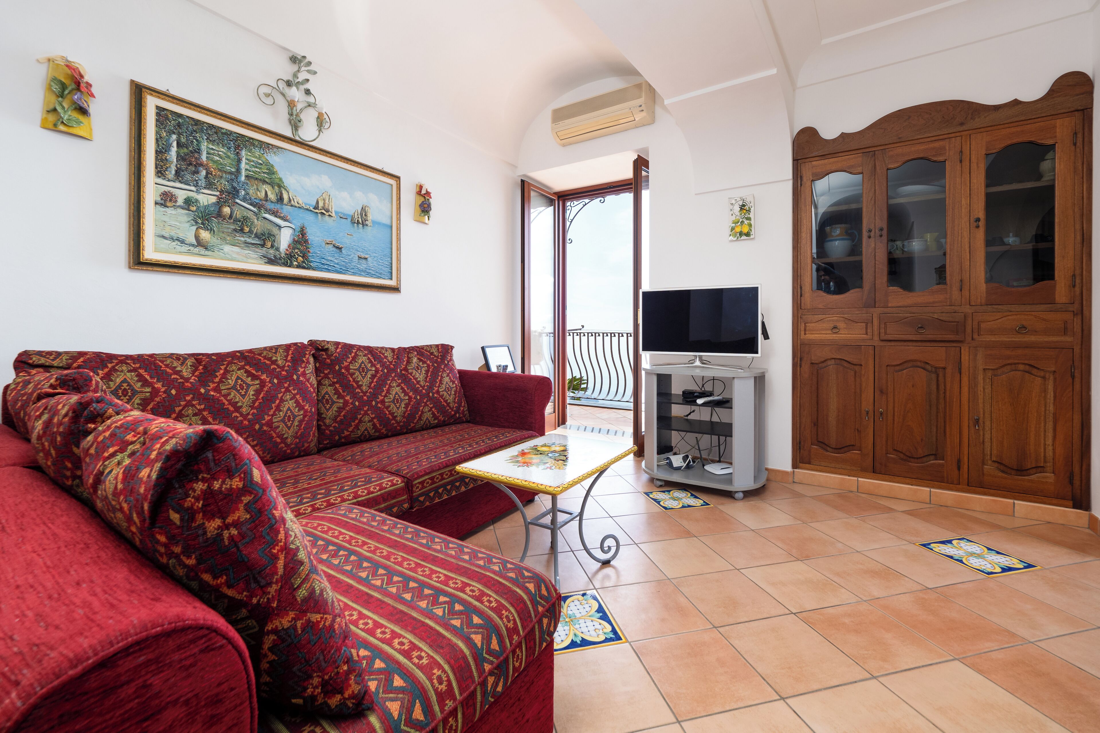 Panoramic Villa, Sea View | Ruang tamu | 40 inci televisyen skrin rata dengan digital 