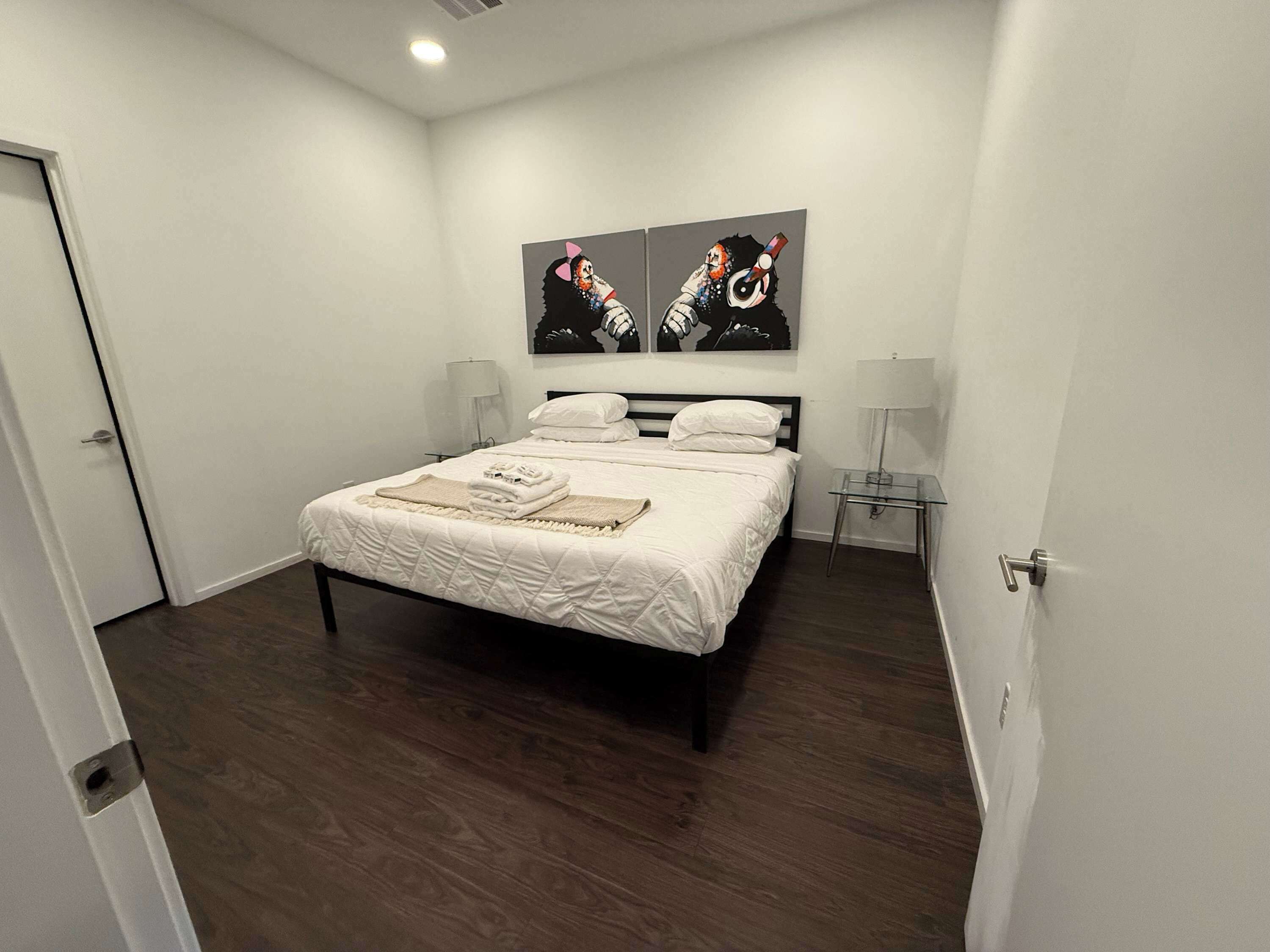 1 室のベッドルーム、アイロン / アイロン台、WiFi、ベッドシーツ