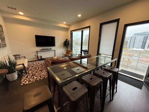 Gulch Getaway for 4 in Resort-Style Community!