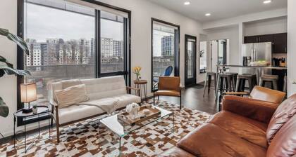 Chic Condo for 8 in Desirable Gulch Neighborhood!