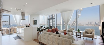 Livbnb - Ain Dubai Panorama: 3BR with Maid's Room