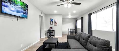 Älytelevisio, työhuone