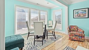 Dining - A Little Piece Of Heaven-5BR-2nd Row-Pet Friendly (North Myrtle Beach)