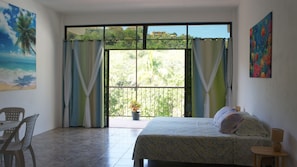 Wi-Fi gratuit, draps fournis