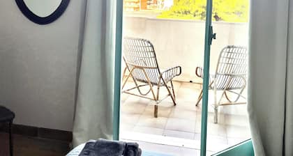 Cozy Suite by Airport & Hospital