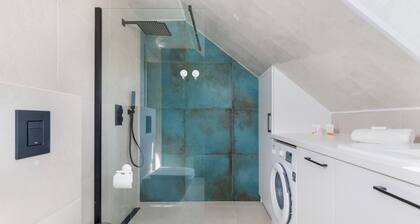 Apartment with Large Garden | Air Conditioning and Parking
