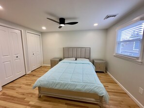 3 habitaciones, tabla de planchar con plancha y wifi gratis 