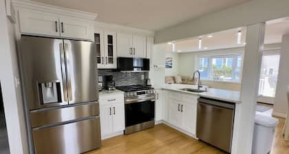 Charming 3-bedroom house with WiFi, AC in serene Fairfield