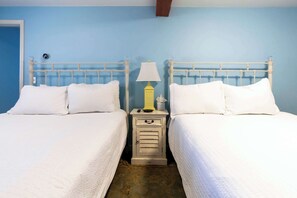 6 camere, ferro/asse da stiro, Wi-Fi, lenzuola