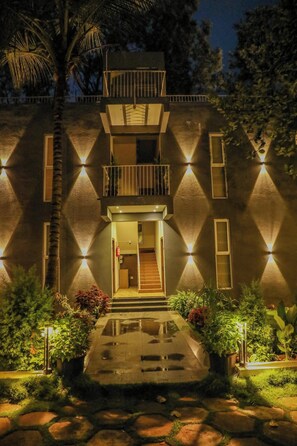 Exterior - Thavika Silverwood Residence Yelagiri (Tirupattur)