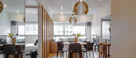 تناول الطعام