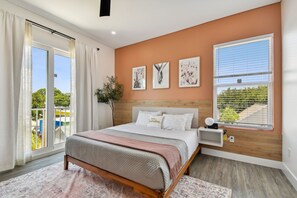 1 habitación, tabla de planchar con plancha, cuna de viaje y wifi