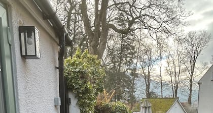 Cozy Chalet in Abergavenny