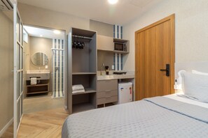 1 dormitorio, tabla de planchar con plancha, wifi gratis y ropa de cama