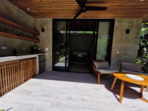 Comfort Chalet | Private kitchen - Serenity Wave Bungalow (Cahuita)