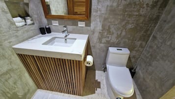 Comfort Chalet | Bilik Mandi