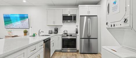 Fridge, microwave, oven, coffee/tea maker