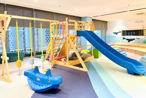 Children’s play area – indoor