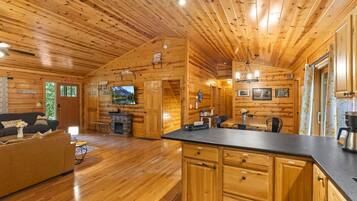 Smart TV, fireplace, DVD player, books