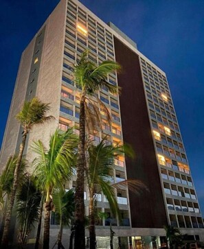 Exterior - SMART apartment. High floor 14. Balcony with sea view. Salinas Premium Resort. (Salinópolis)