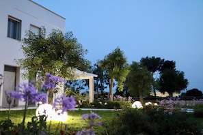 Jardines del alojamiento