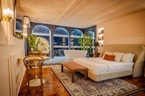 1 slaapkamer, een strijkplank/strijkijzer, internet, beddengoed