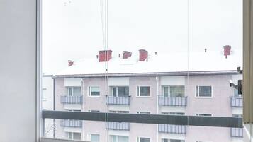 Monolocale comfort, balcone, vista città | Balcone