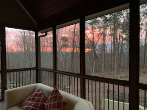 Interior - Spacious 4-bedroom house in charming Fairmount with WiFi, AC fire pit Hot Tub  (Fairmount)