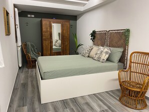 1 chambre, fer et planche à repasser, Wi-Fi, draps fournis