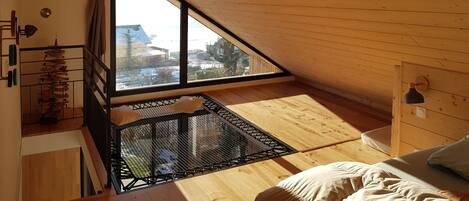 2 chambres, fer et planche à repasser, lit parapluie, draps fournis