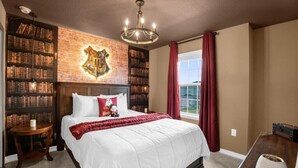Unclassified image, 2 of 40, button - 7 BD / 5.5 BA/ Windsor Cay (16225 SK) (Clermont)