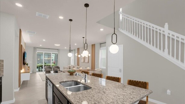 Unclassified image, 1 of 40, button - 7 BD / 5.5 BA/ Windsor Cay (16225 SK) (Clermont)