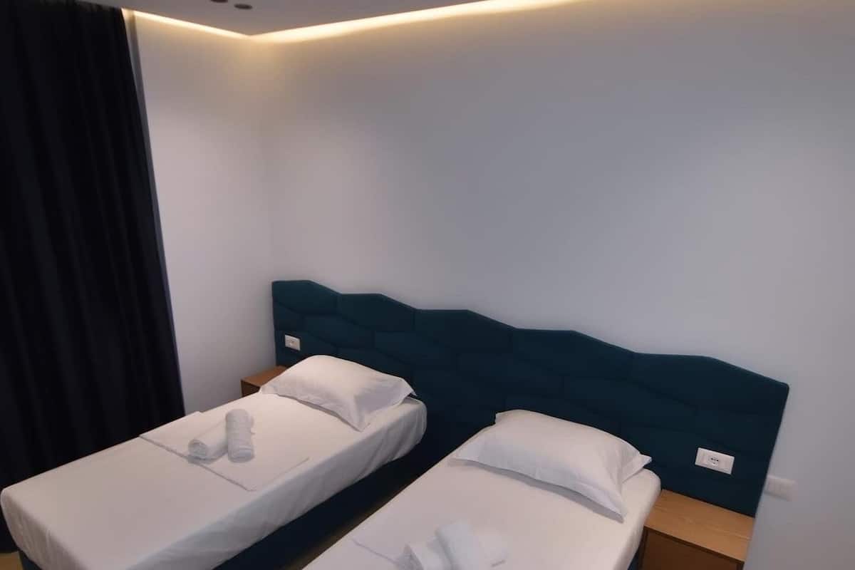 Classic Double Room, Balcony, City View | Soundproofing