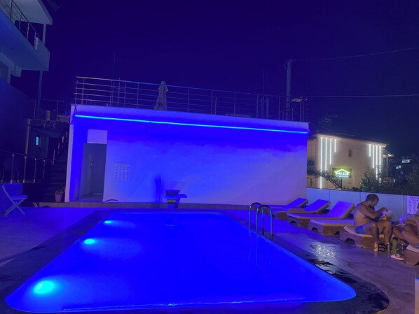 Seasonal outdoor pool