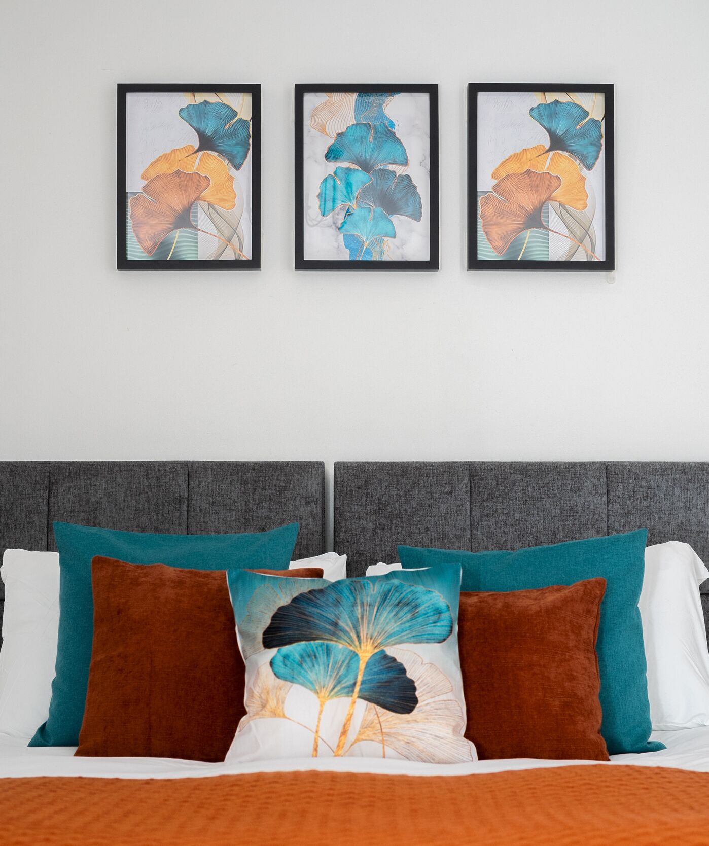 3 bedrooms, desk, iron/ironing board, WiFi